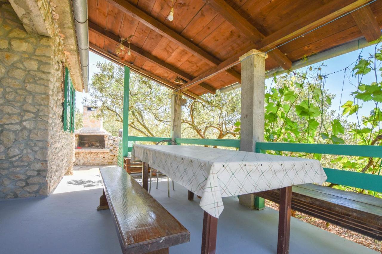 House Oliva Villa Tkon Exterior photo